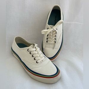 Woman’s Sea Vees Legend Sneaker Pride Poplin Twill Rainbow soles Size 6